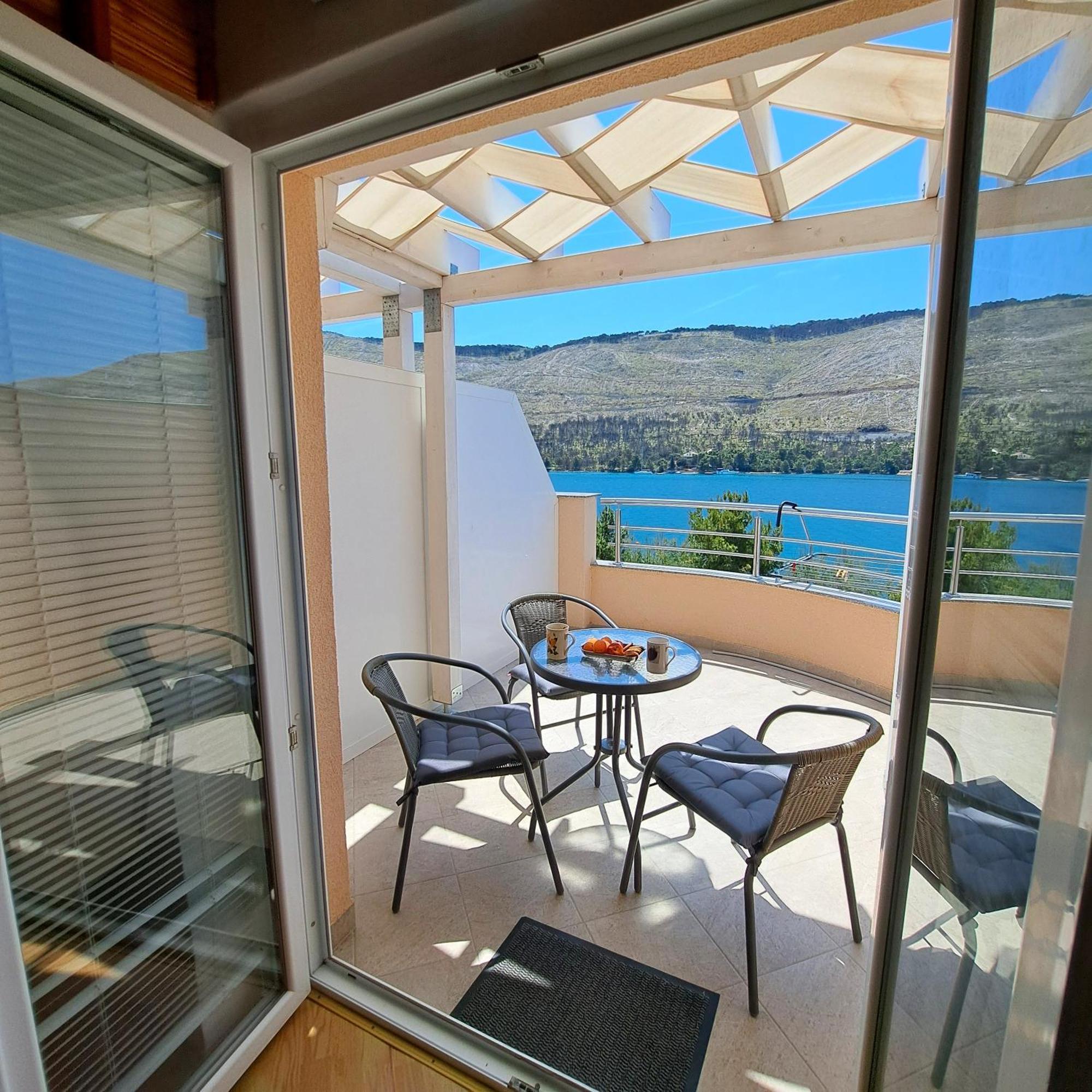 Open Sea Apartmani Grebaštica エクステリア 写真